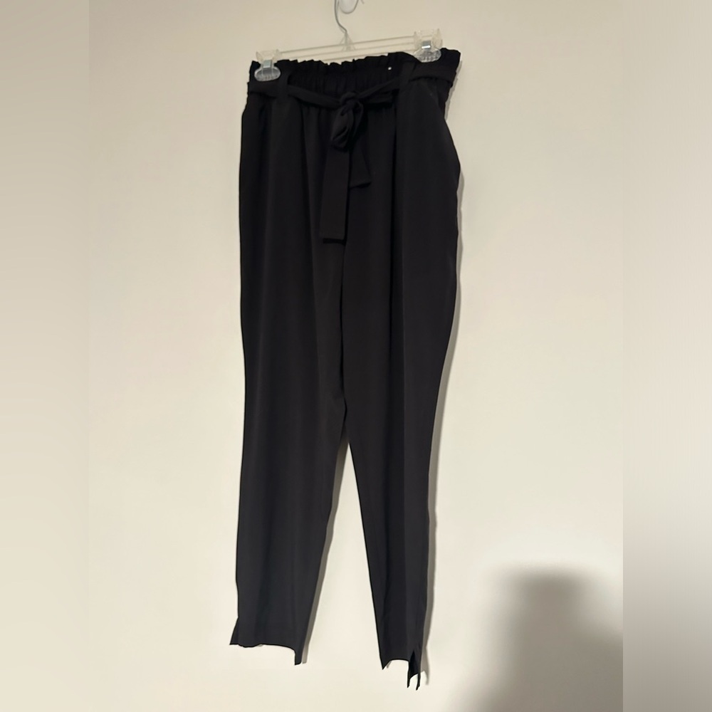 Stylus black dress pants with bow size small